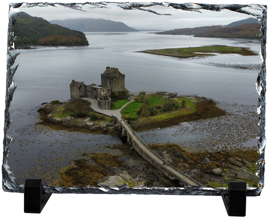 Eilean Donan Castle Slate 14cm x 19cm